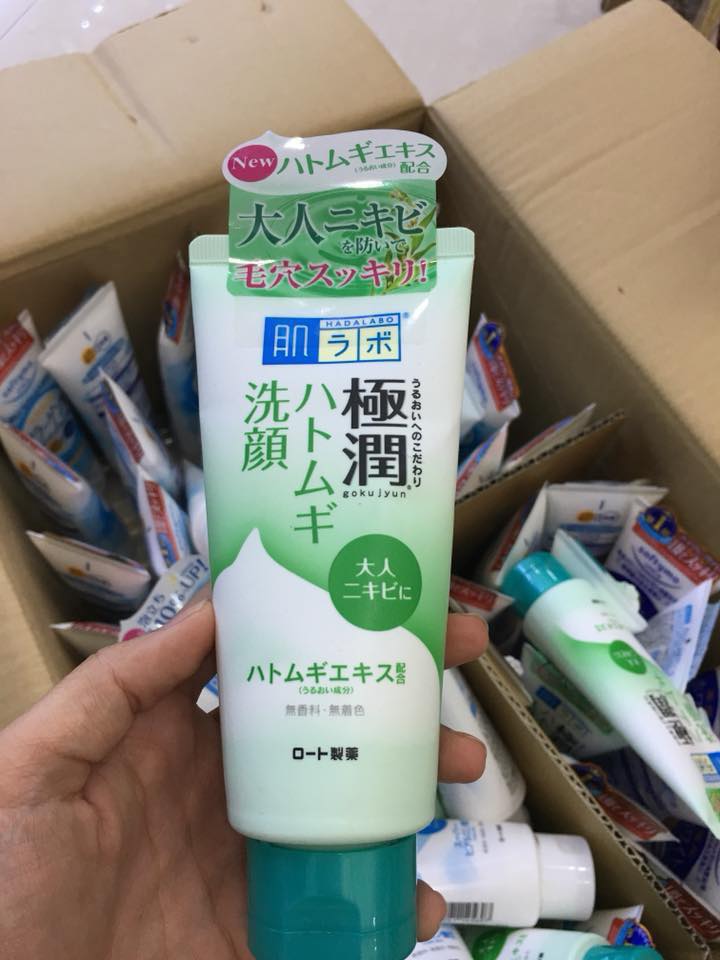 Sữa rửa mặt Hada Labo Gokujyun Face Wash tuýp màu xanh